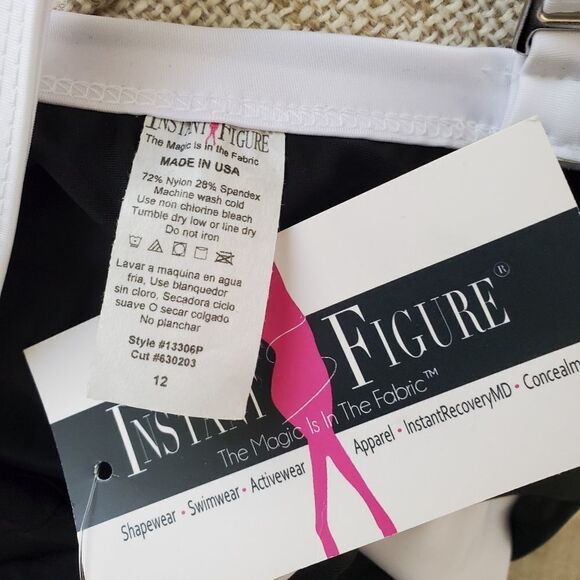 InstantFigure Compression Two-tone One-piece - NEW - Picture 14 of 15